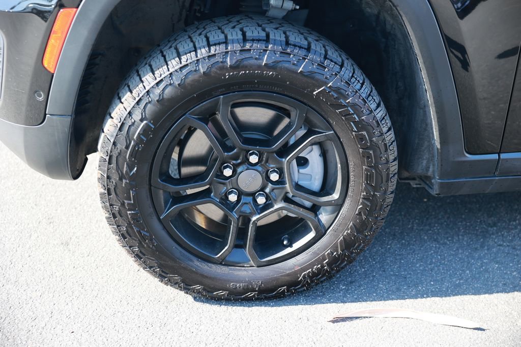 Used 2022 Jeep Grand Cherokee Trailhawk w/ Advanced Protech Group II AWD/4WD image 11