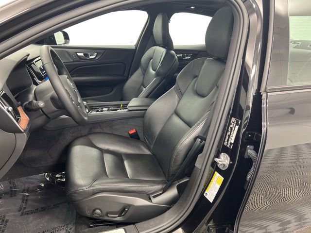Used 2023 Volvo S60 B5 Plus w/ Climate Package AWD/4WD image 17
