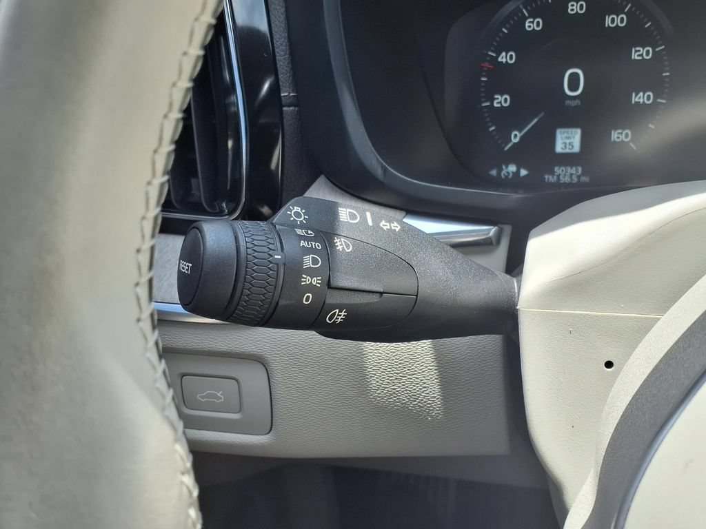 Used 2018 Volvo XC60 T6 Inscription w/ Convenience Package AWD/4WD image 18