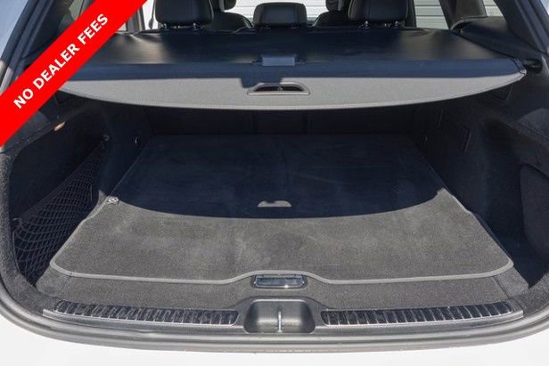 Used 2024 Mercedes-Benz GLC 300 4MATIC image 28