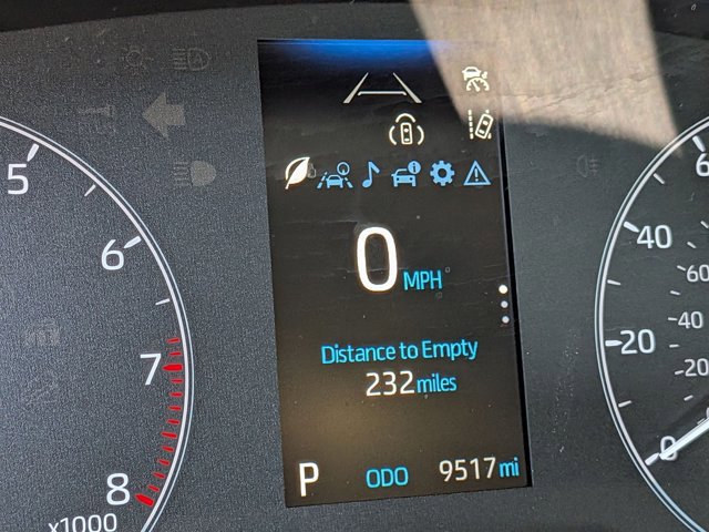 Used 2023 Toyota Corolla LE image 5