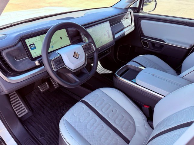Used 2022 Rivian R1T Adventure AWD/4WD image 12