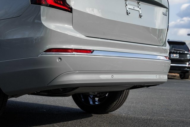 New 2026 Volvo XC90 B6 Ultra w/ Protection Package image 7
