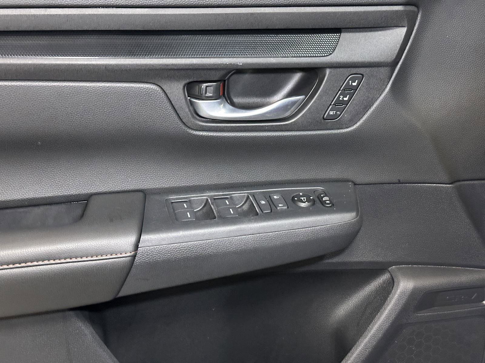 Certified 2025 Honda CR-V Sport-L image 21