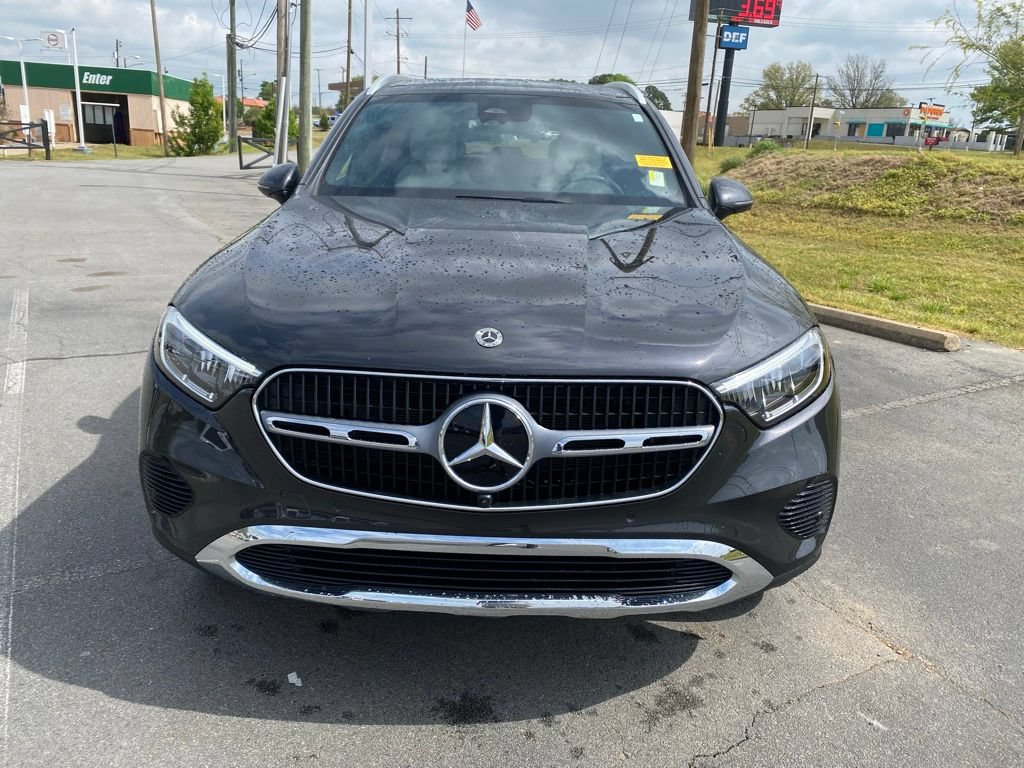 Used 2024 Mercedes-Benz GLC 300 image 5