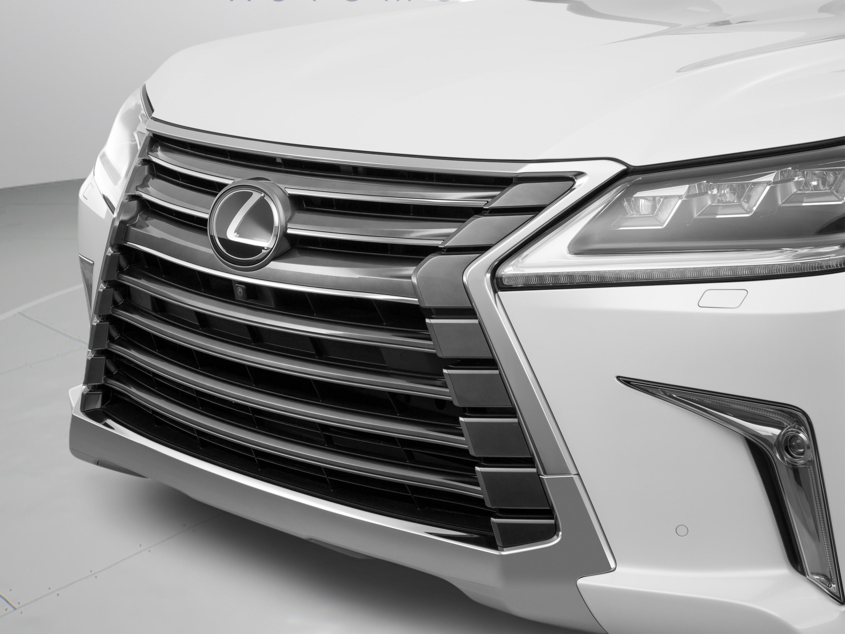 Used 2017 Lexus LX 570 4WD w/ Luxury Package image 75
