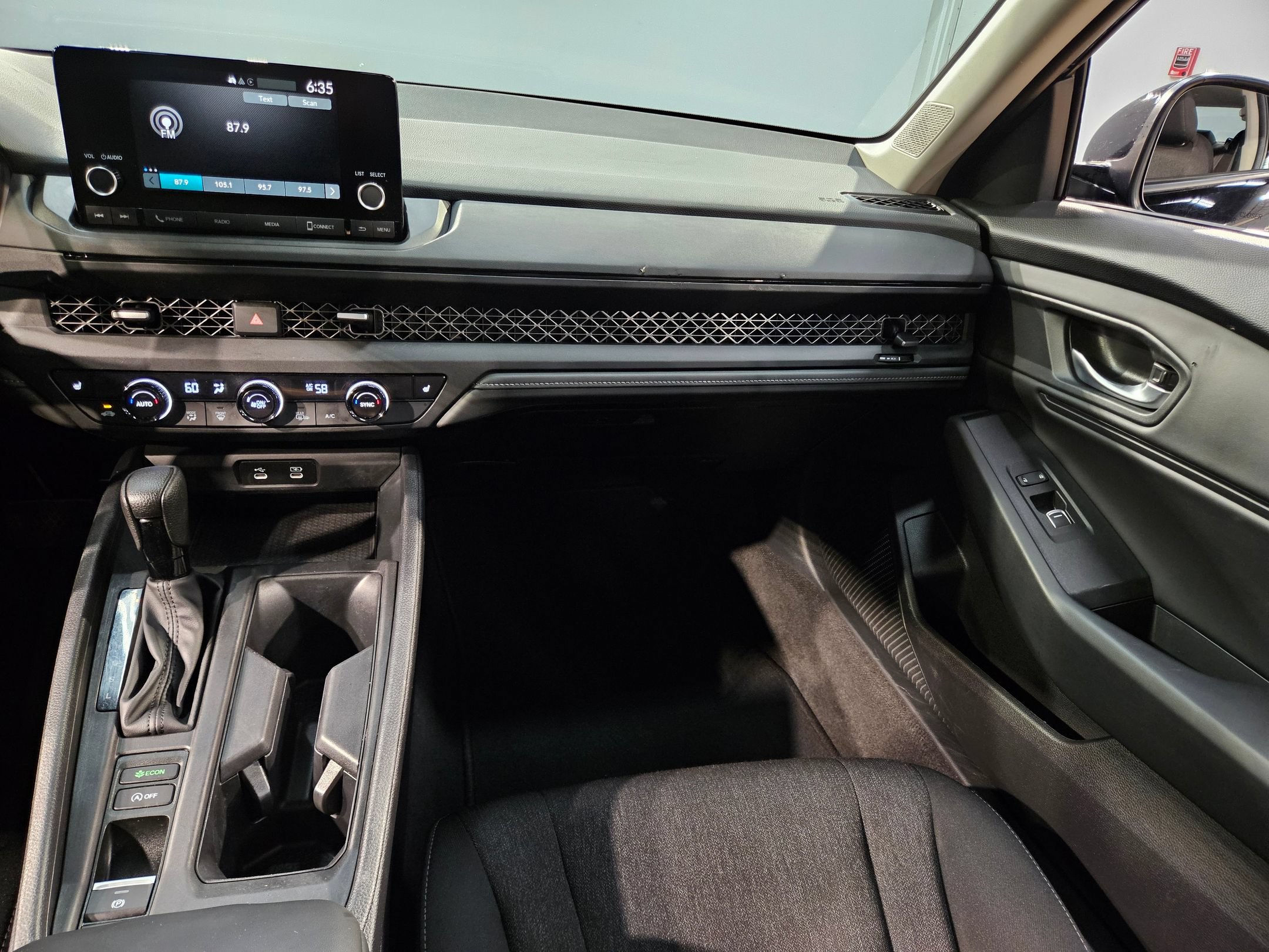 Used 2024 Honda Accord EX image 11