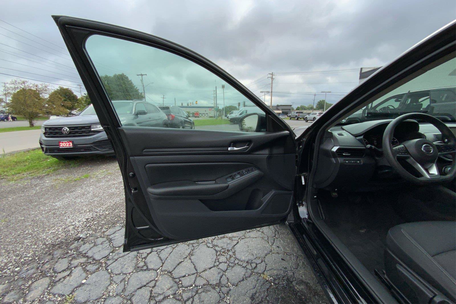 Used 2021 Nissan Altima 2.5 S FWD image 19
