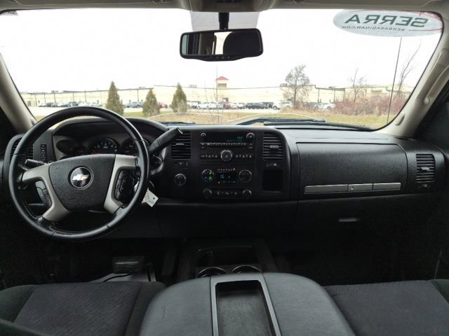 Used 2010 Chevrolet Silverado 2500 LT w/ Interior Plus Package AWD/4WD image 31