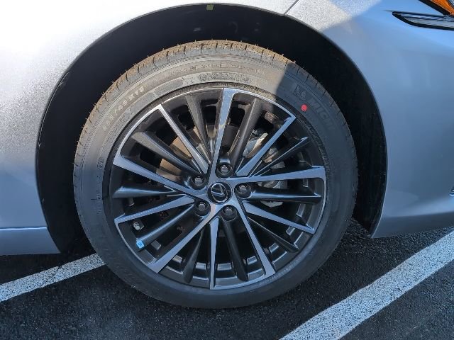 New 2025 Lexus ES 350 w/ Premium Package image 5