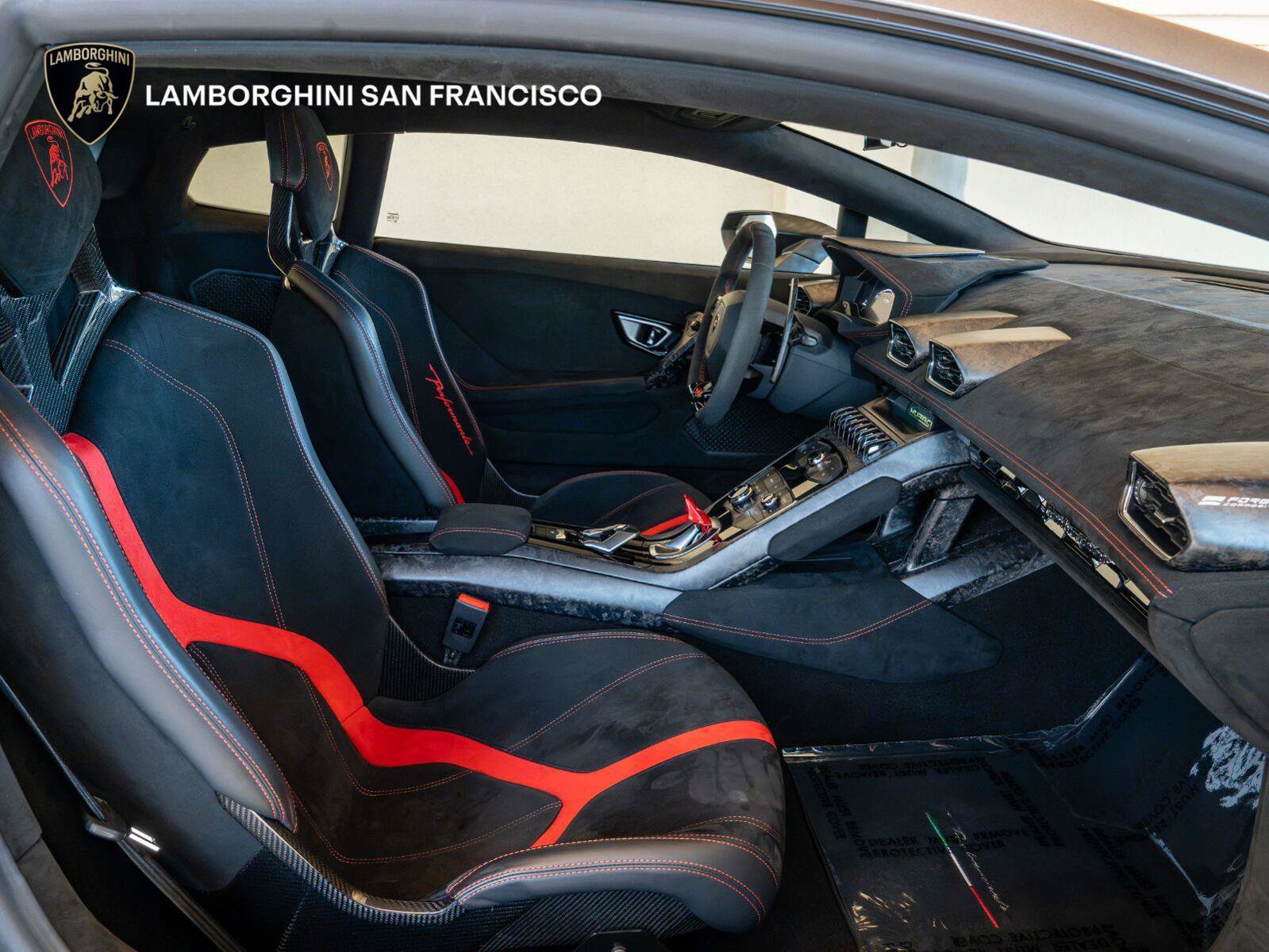 Used 2018 Lamborghini Huracan Performante AWD/4WD image 76