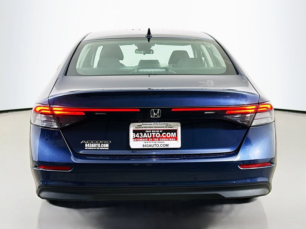 Used 2025 Honda Accord SE image 6