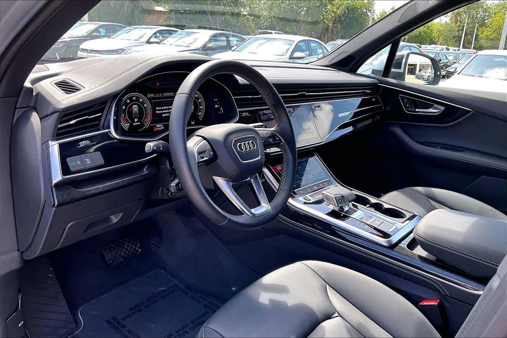 Certified 2025 Audi Q7 3.0T Premium Plus w/ Premium Plus Package image 14