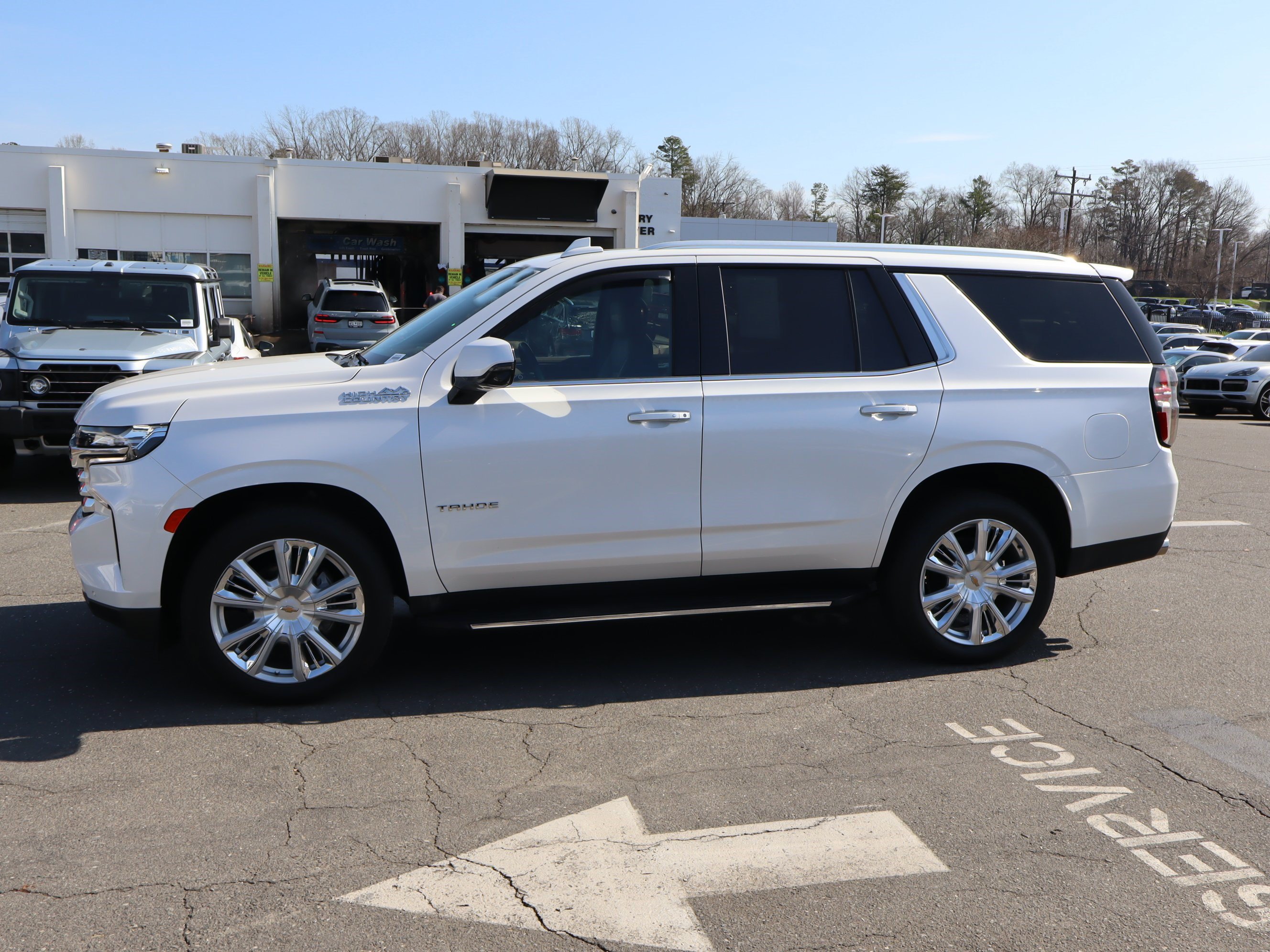 Used 2022 Chevrolet Tahoe High Country AWD/4WD image 7