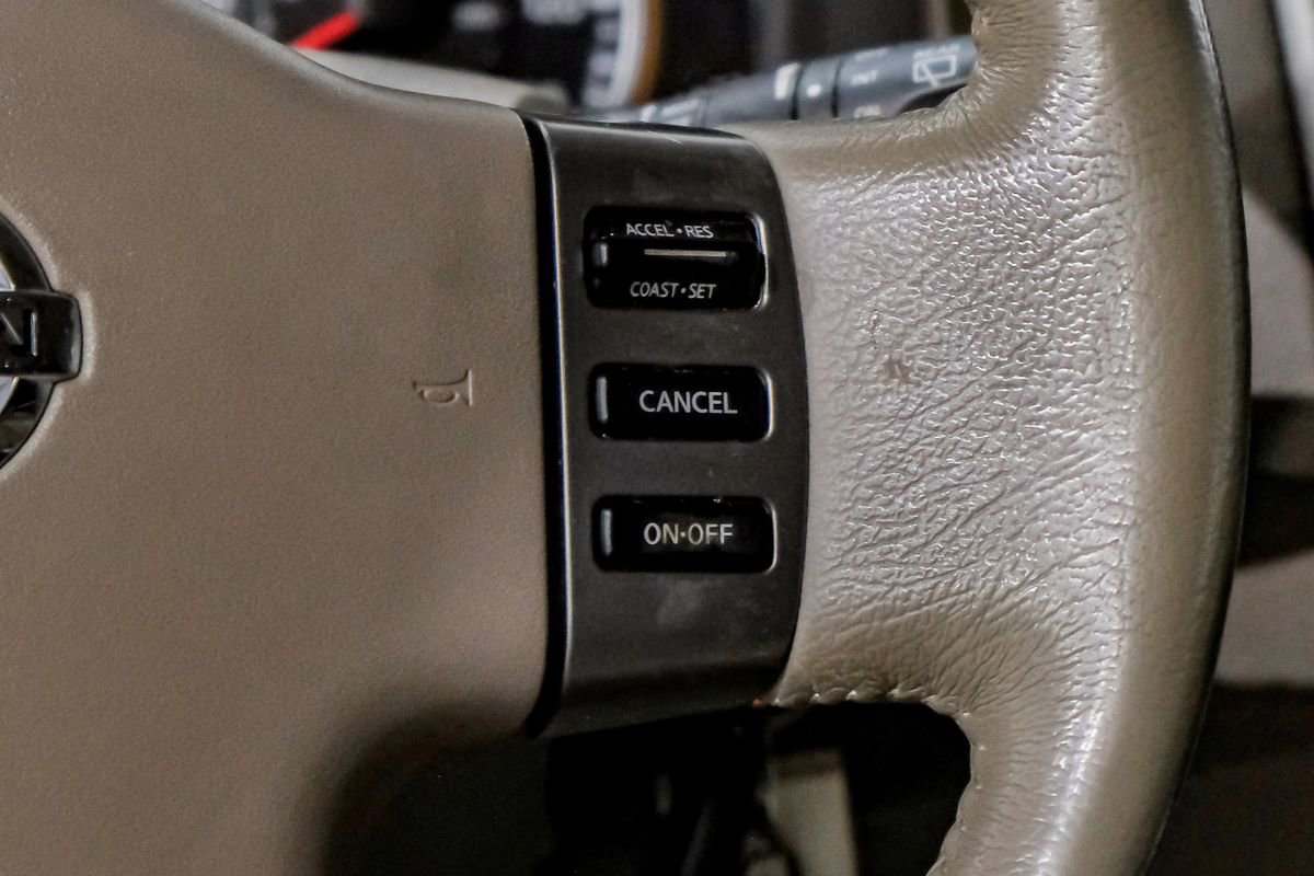 Used 2012 Nissan Armada SV image 16