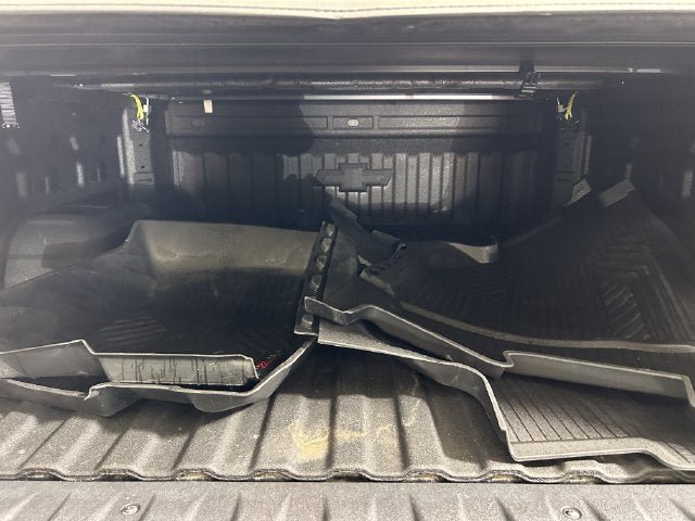 Used 2023 Chevrolet Silverado 1500 LT AWD/4WD image 25