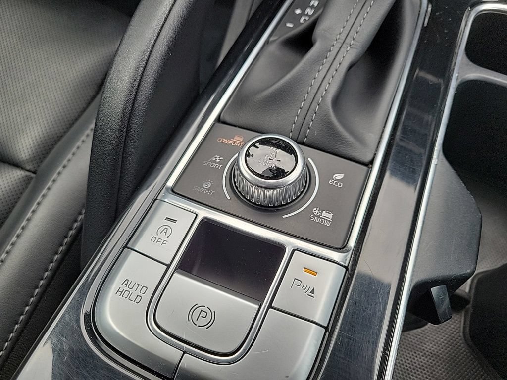 Used 2025 Kia Telluride S AWD/4WD image 29