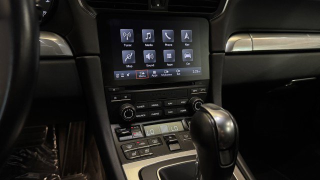 Used 2019 Porsche 911 Turbo image 5