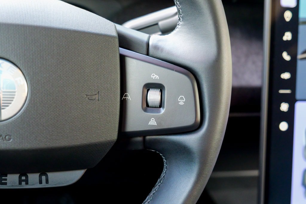 Used 2023 Fisker Ocean Ultra AWD/4WD image 46