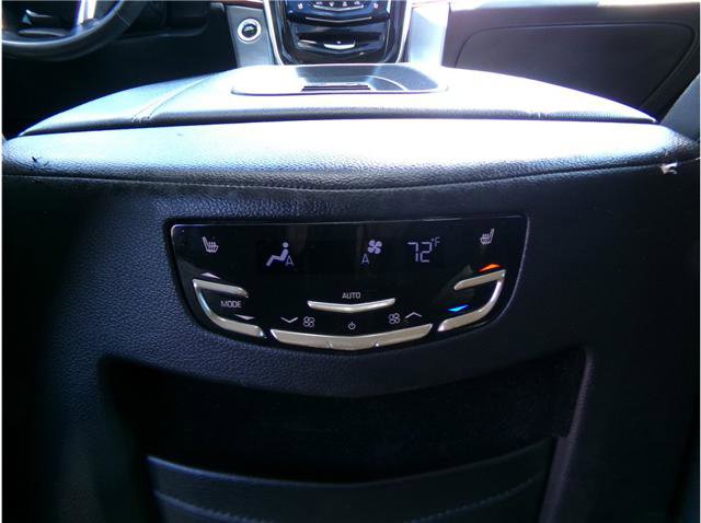 Used 2019 Cadillac Escalade Luxury image 27