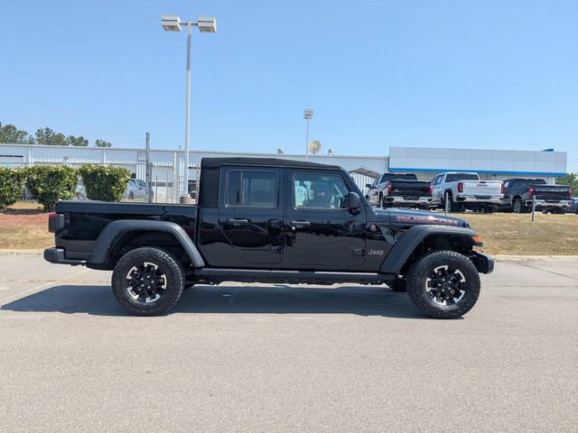 Used 2024 Jeep Gladiator Rubicon w/ Safety Group AWD/4WD image 2