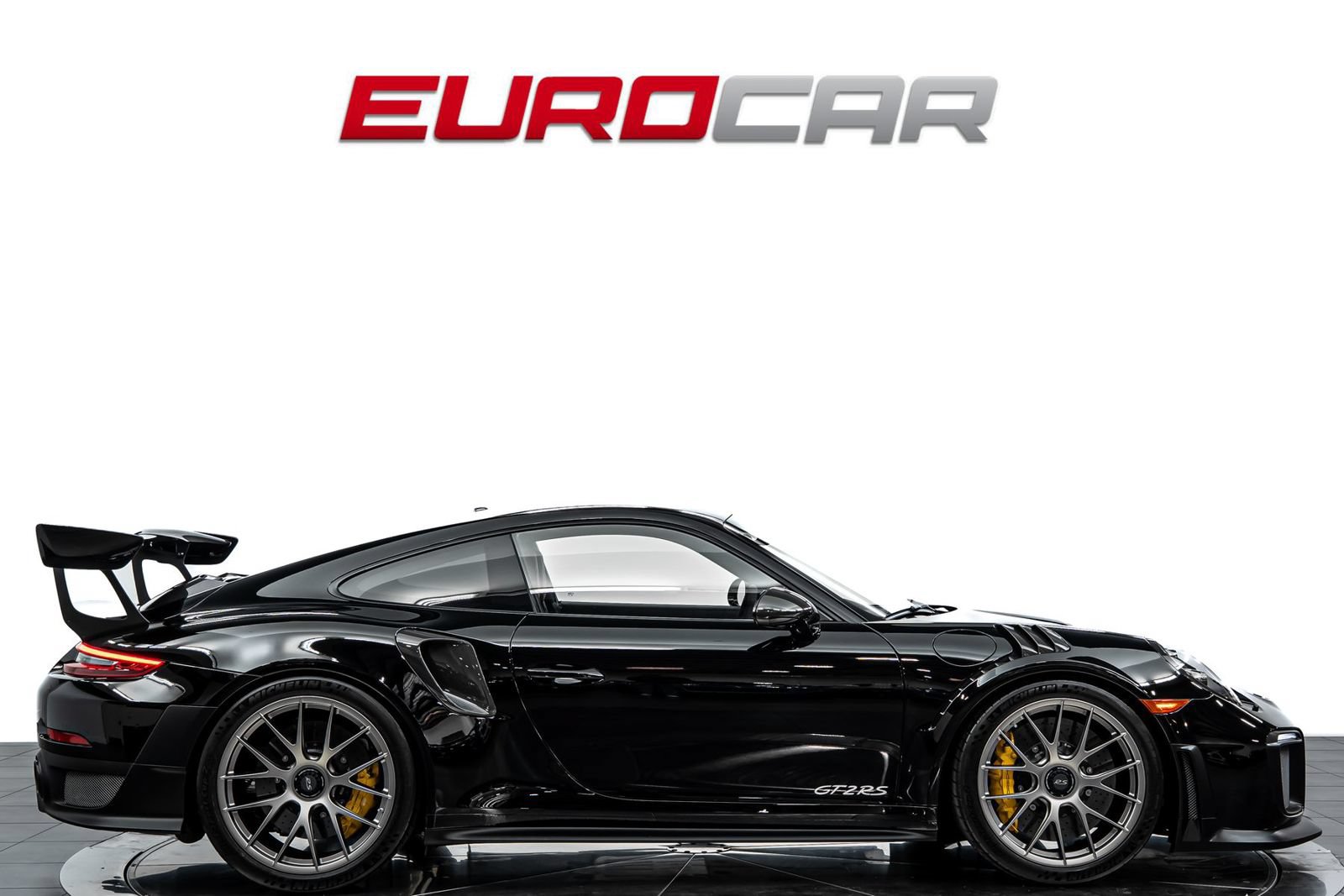 Used 2018 Porsche 911 GT2 RS RWD image 6