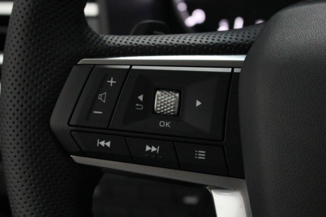 New 2026 Mitsubishi Outlander SE image 9