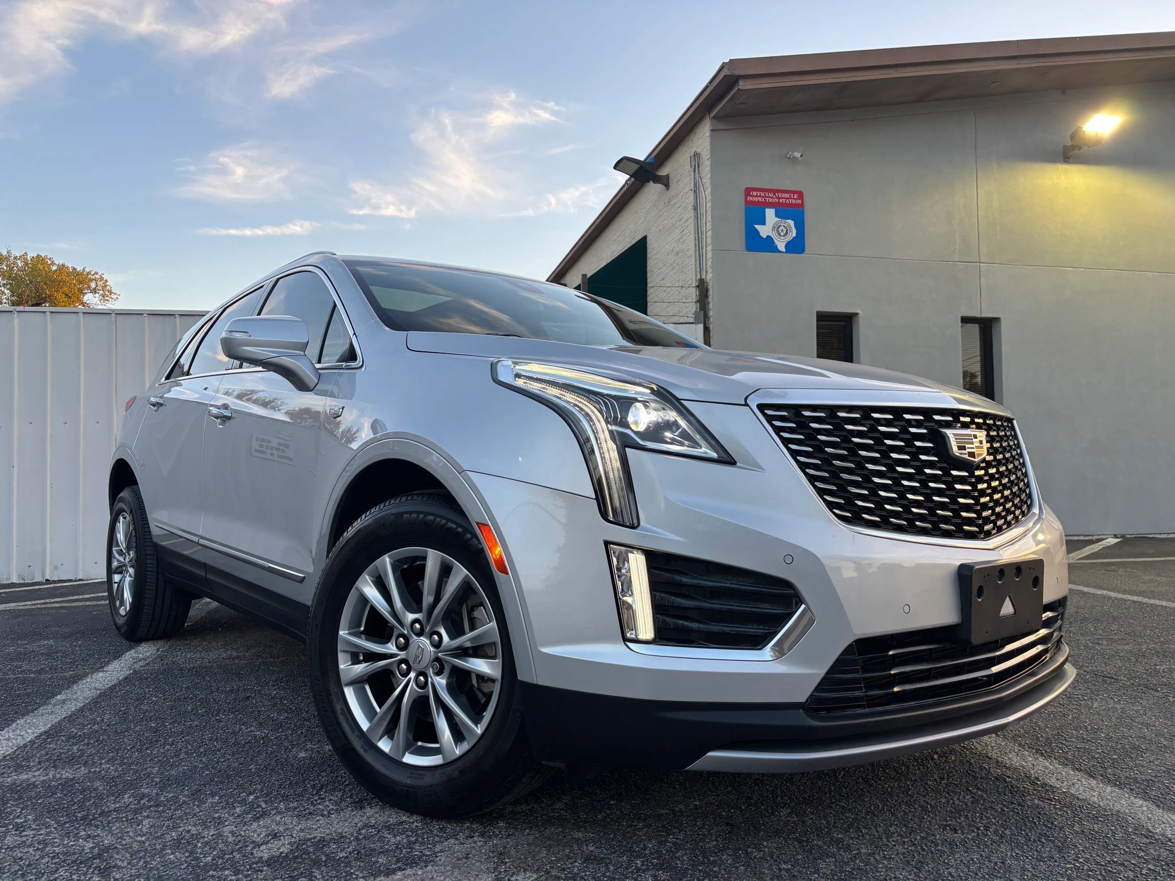 Used 2020 Cadillac XT5 Premium Luxury image 8