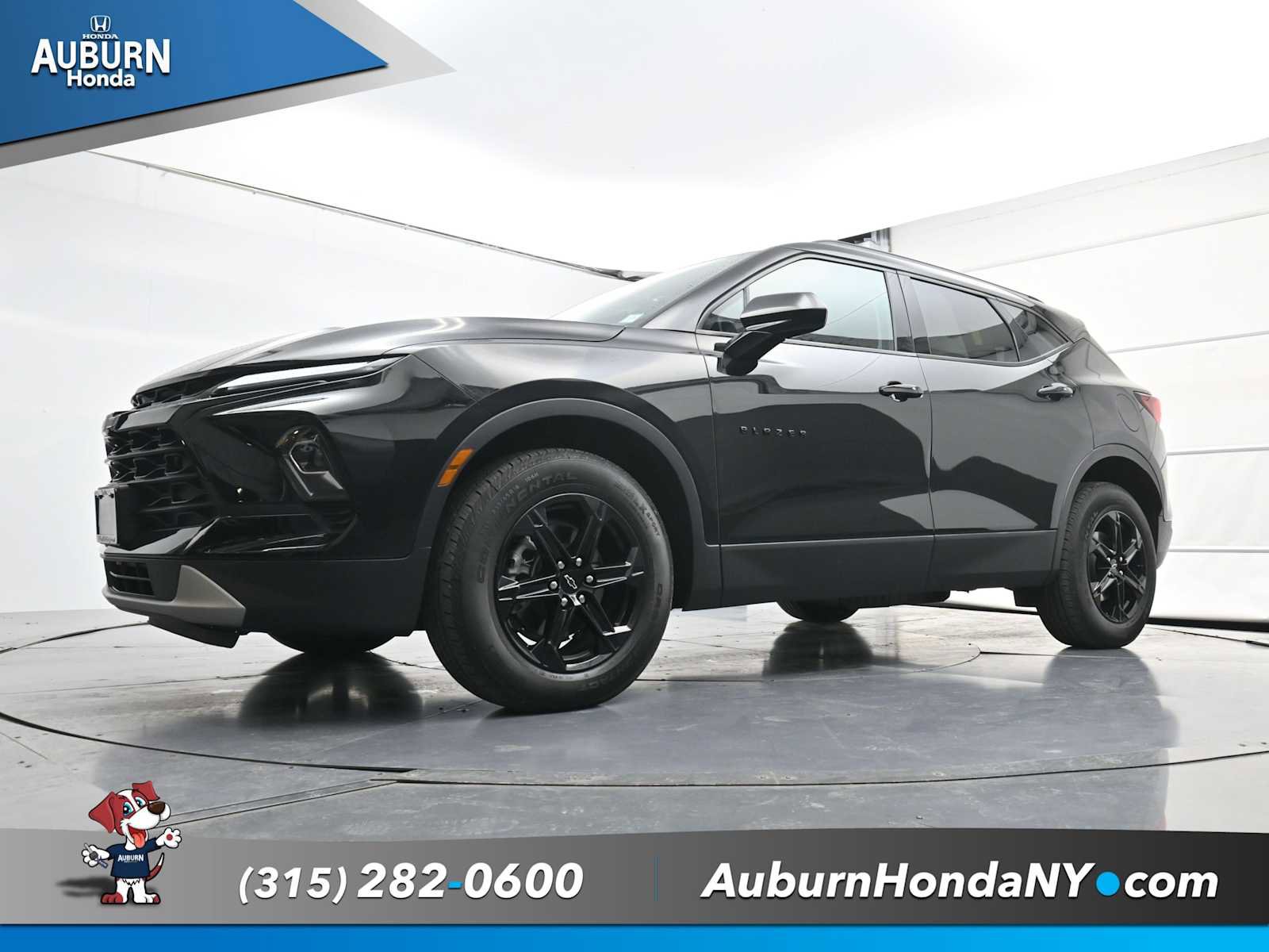 Used 2025 Chevrolet Blazer LT w/ Convenience Package image 17