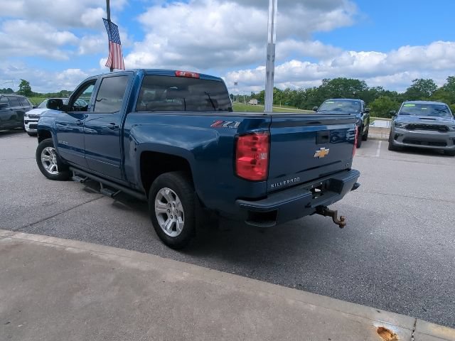 Used 2018 Chevrolet Silverado 1500 LT w/ All Star Edition AWD/4WD image 30