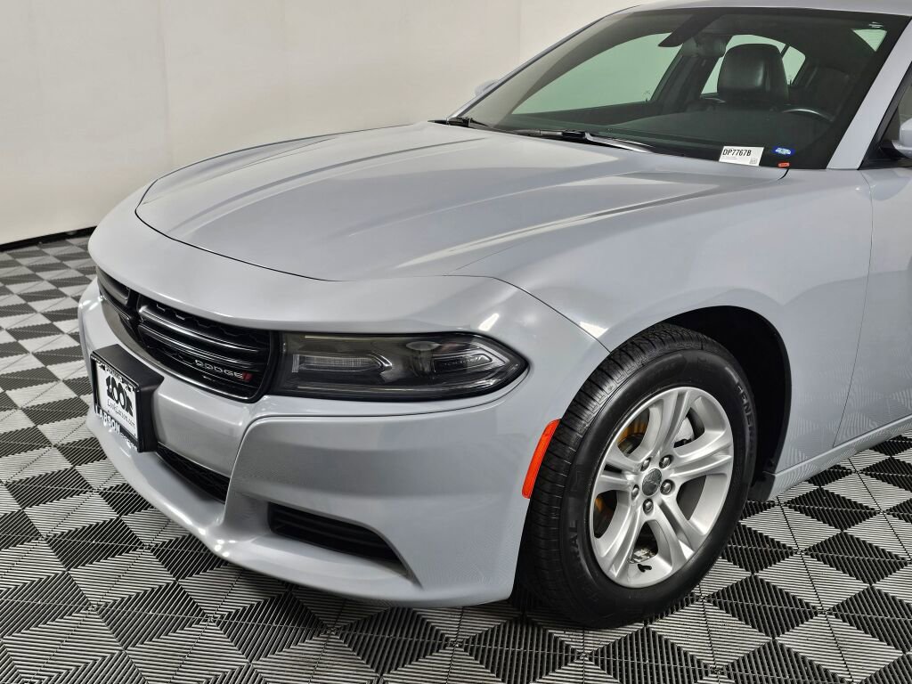 Used 2021 Dodge Charger SXT w/ Leather Interior Group image 10