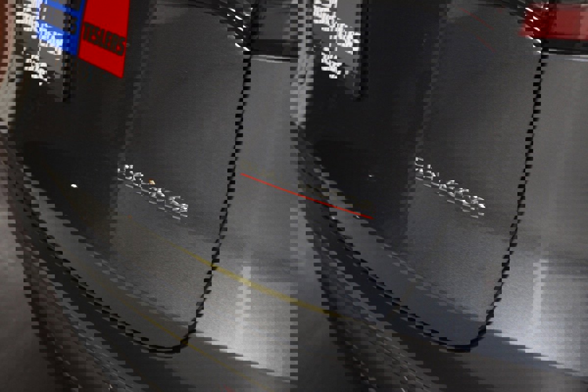 Used 2023 Tesla Model Y Performance image 10