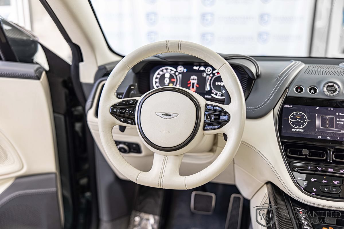 Used 2021 Aston Martin DBX AWD/4WD image 39