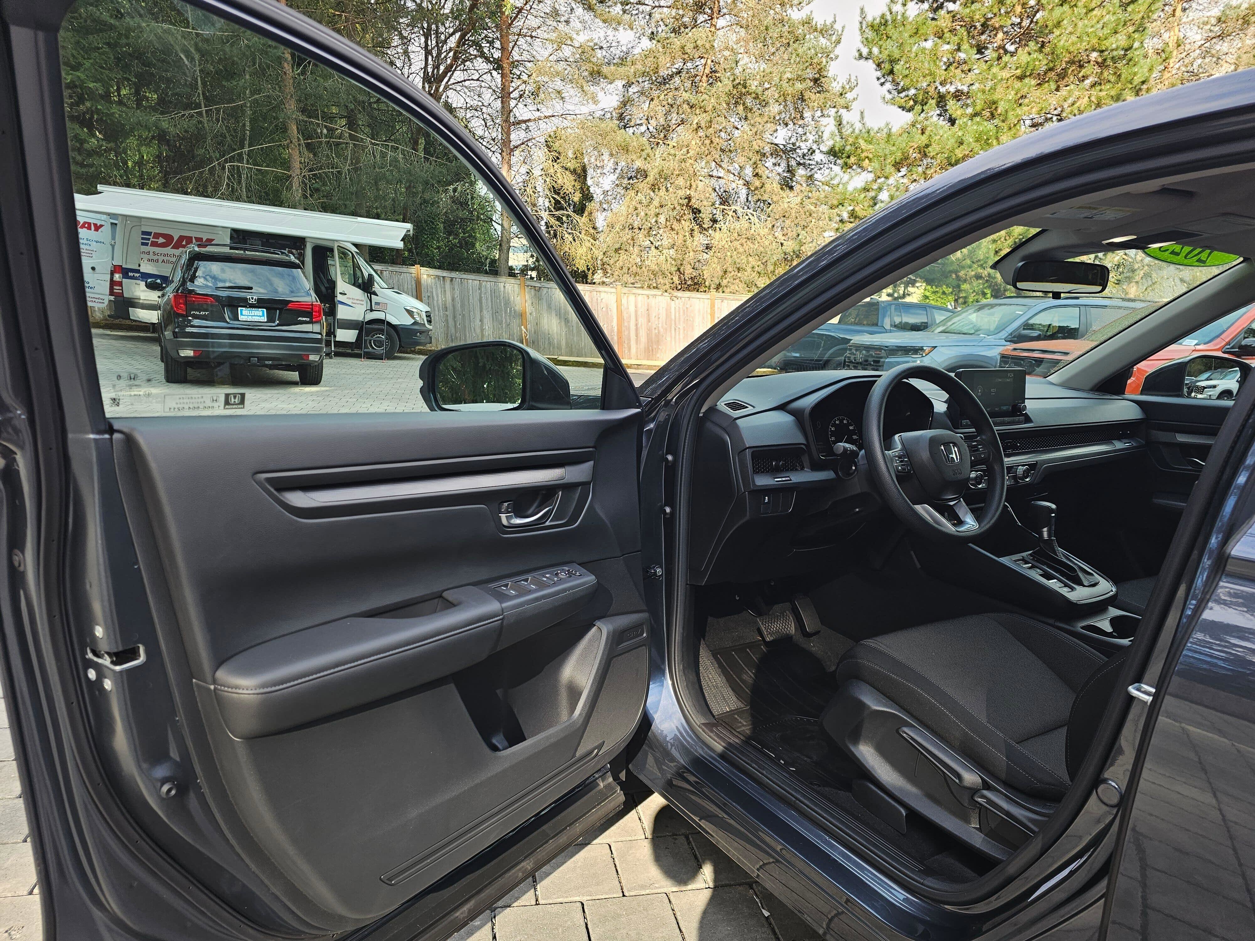 Certified 2025 Honda CR-V LX image 19