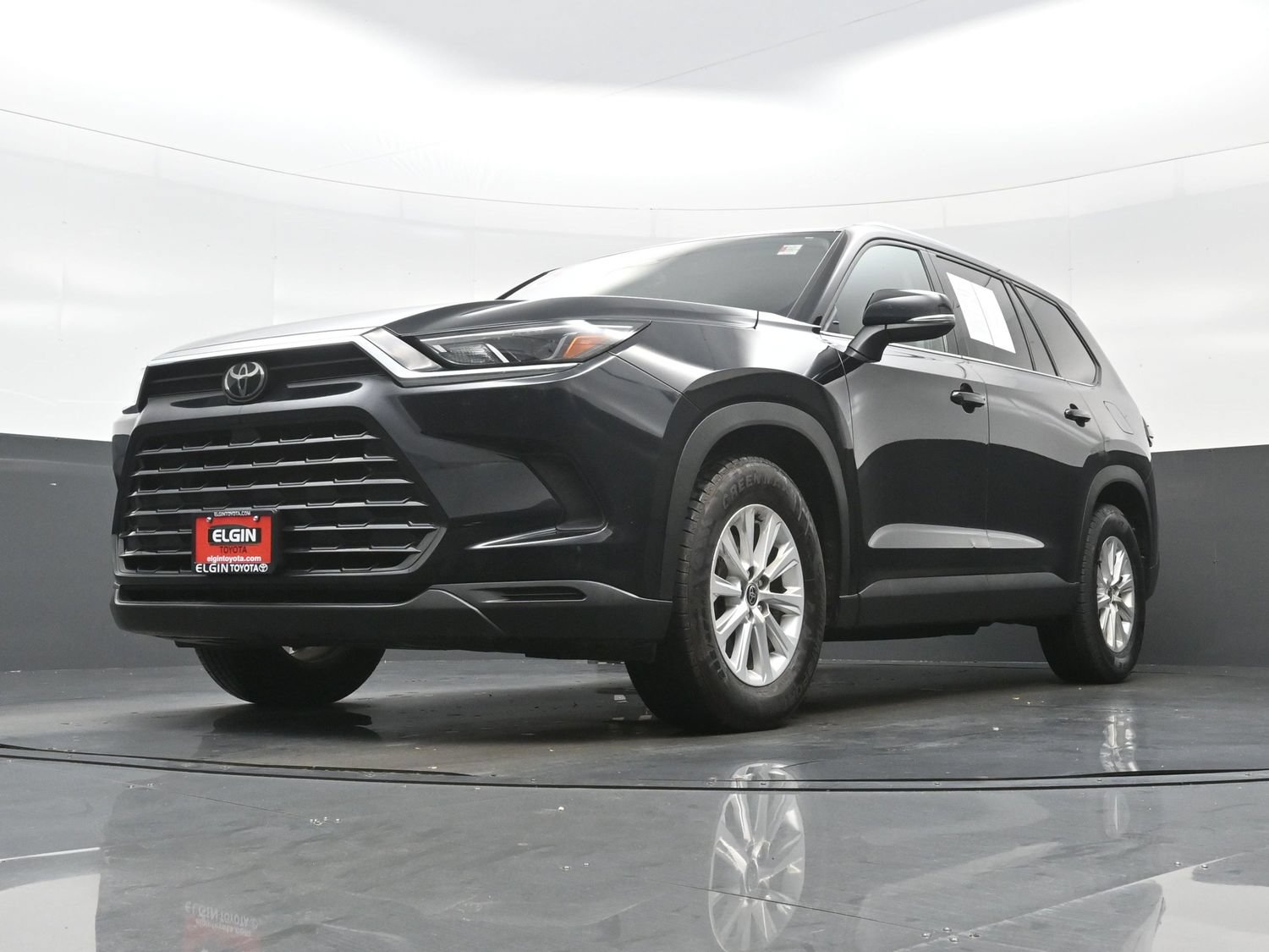 Used 2025 Toyota Grand Highlander AWD image 29