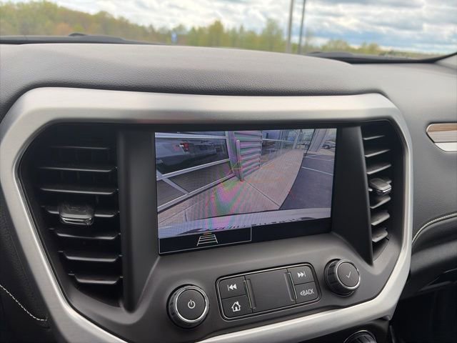 Used 2023 GMC Acadia SLE FWD image 15