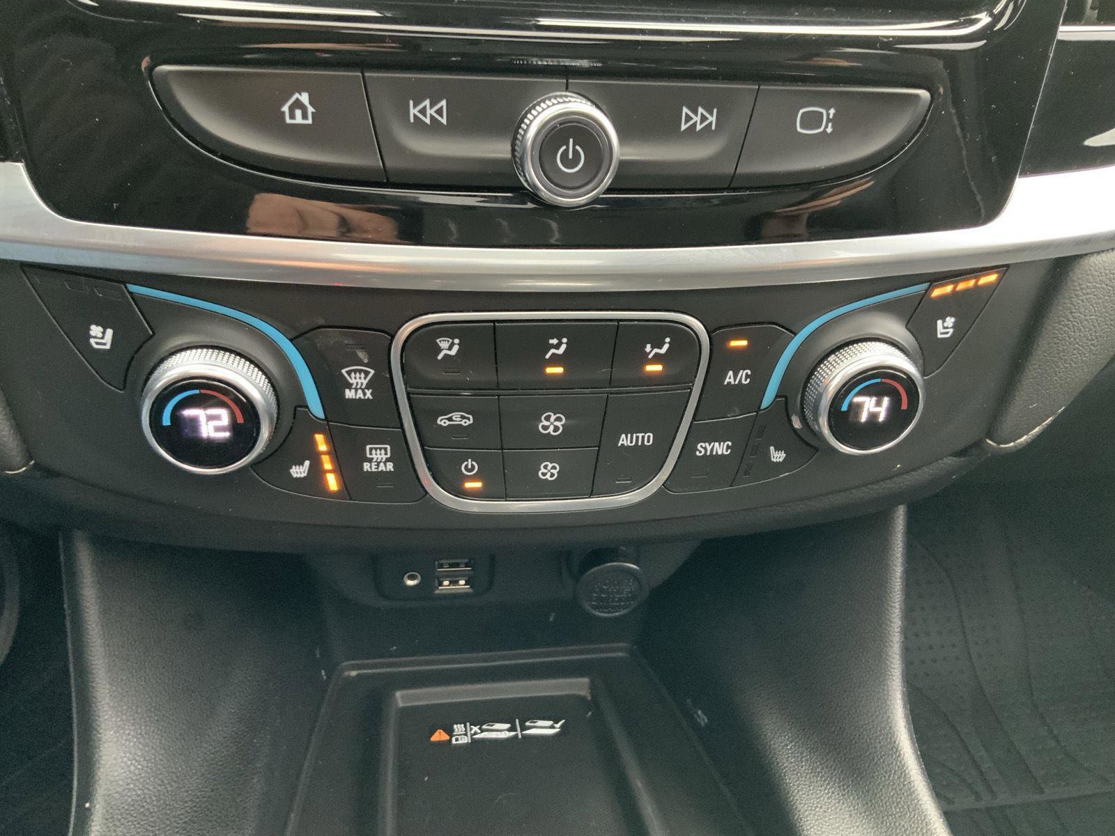 Used 2023 Chevrolet Traverse Premier w/ Redline Edition image 49