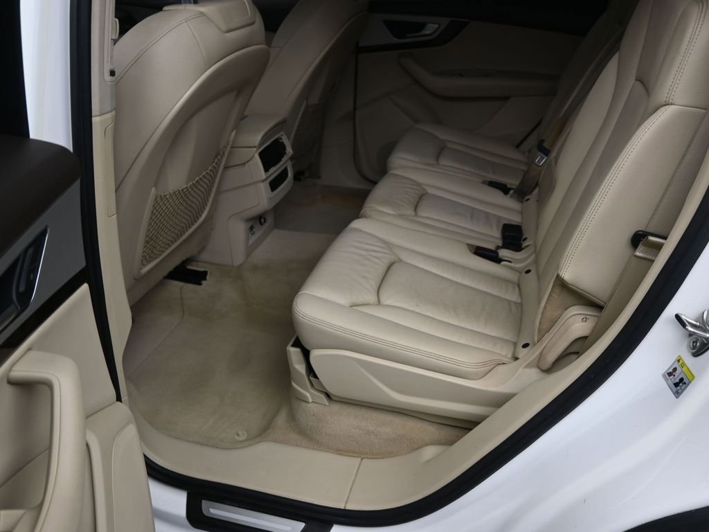 Used 2019 Audi Q7 2.0T Premium w/ Convenience Package image 13