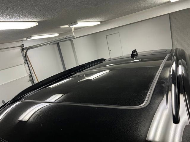 Used 2025 Cadillac XT4 Sport AWD/4WD image 13