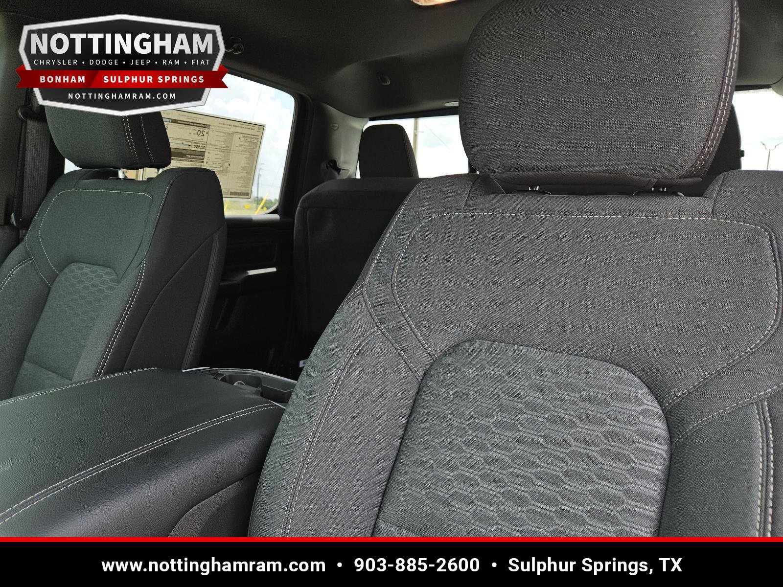 New 2026 RAM 1500 Express AWD/4WD image 22