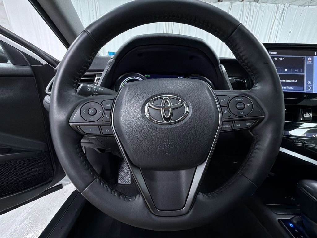 Certified 2022 Toyota Camry XSE w/ Navigation Upgrade Package image 27