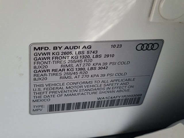 Certified 2024 Audi SQ5 Prestige AWD/4WD image 32