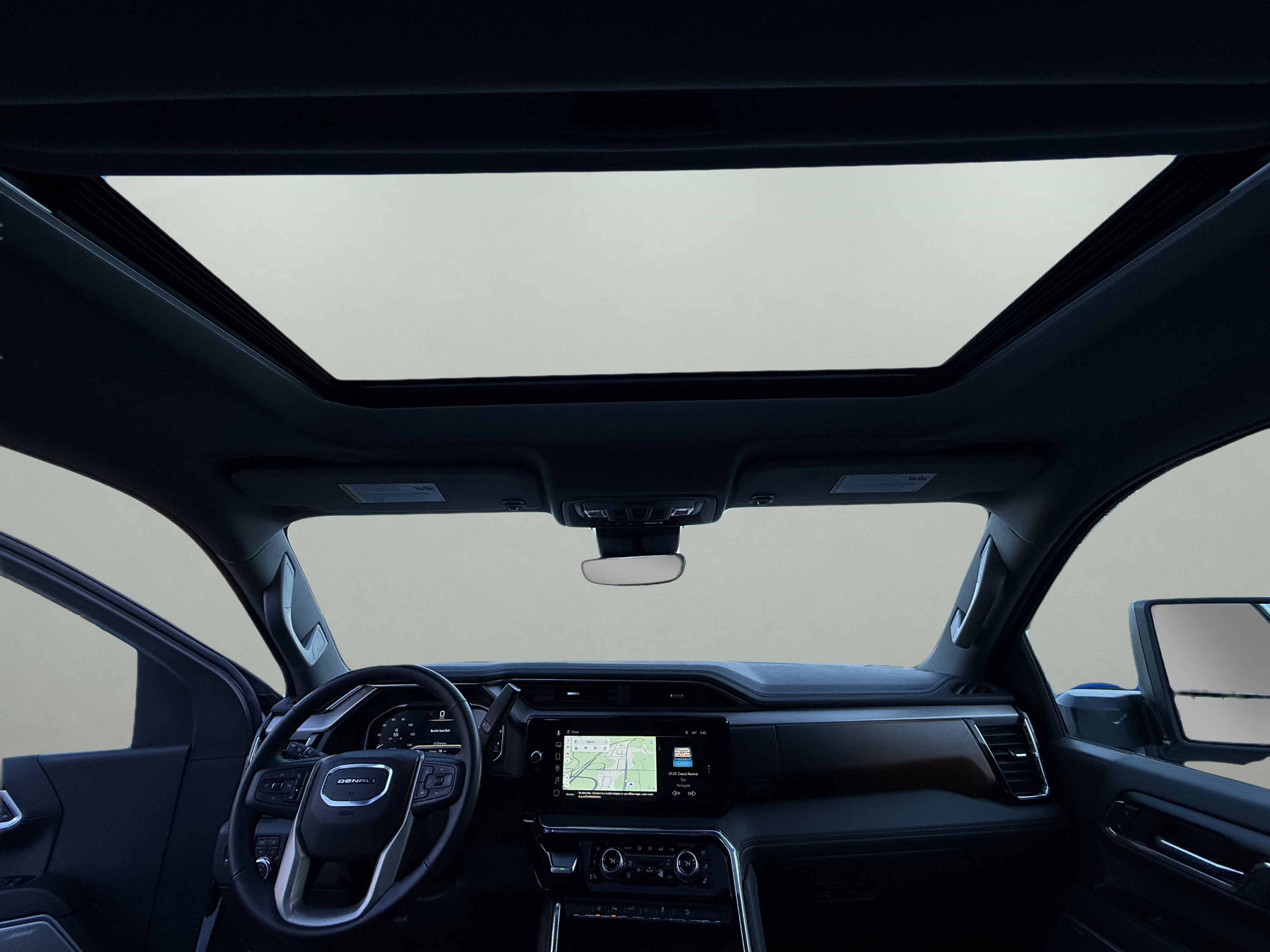 Used 2024 GMC Sierra 2500 Denali w/ Denali Reserve Package image 13