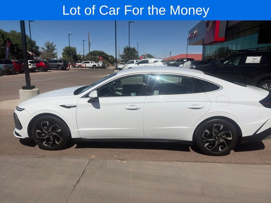 Used 2024 Hyundai Sonata SEL FWD image 8