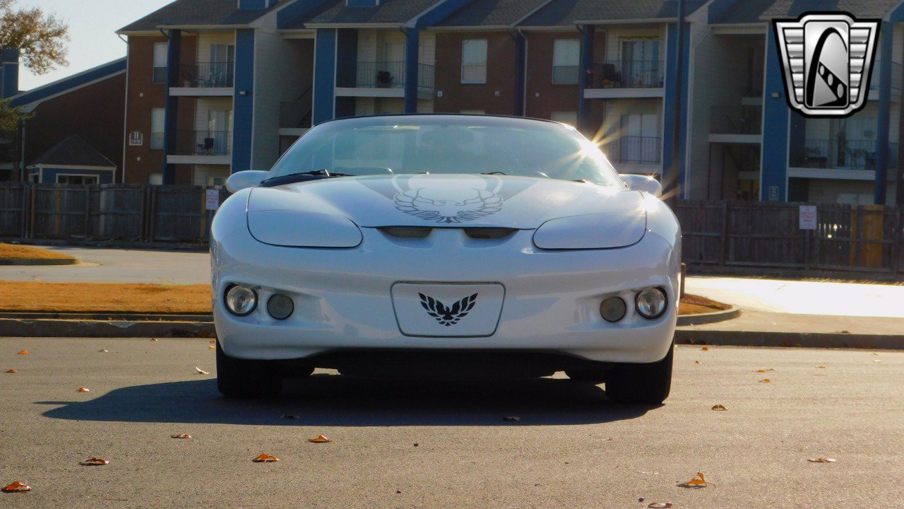 Used 2002 Pontiac Firebird Convertible image 6