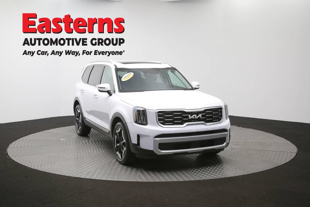 Used 2025 Kia Telluride S FWD image 55