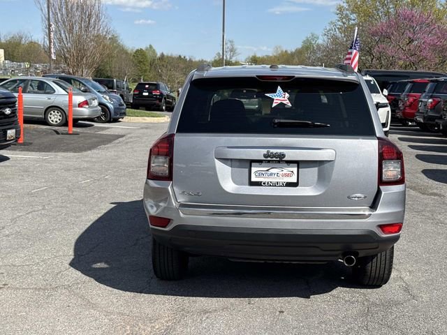 Used 2016 Jeep Compass High Altitude image 3