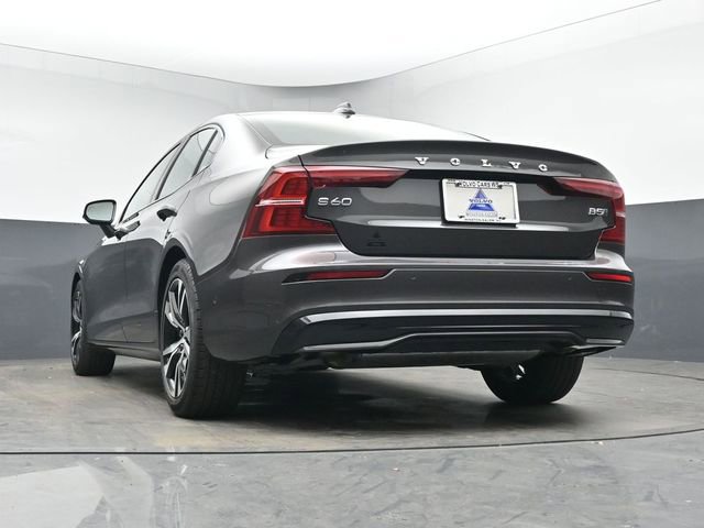 Used 2025 Volvo S60 B5 Plus AWD/4WD image 39