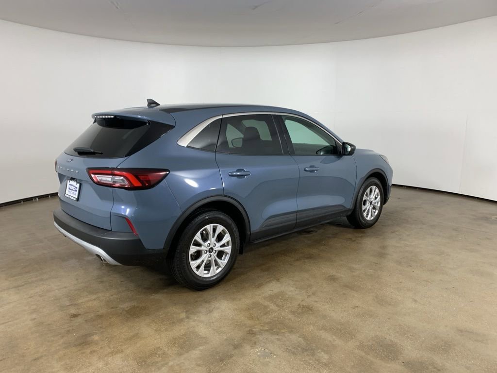 Used 2023 Ford Escape Active image 8