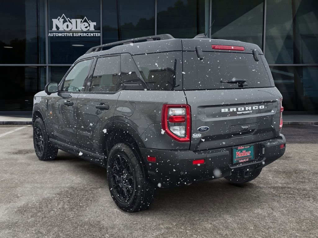 Used 2025 Ford Bronco Sport Badlands image 8